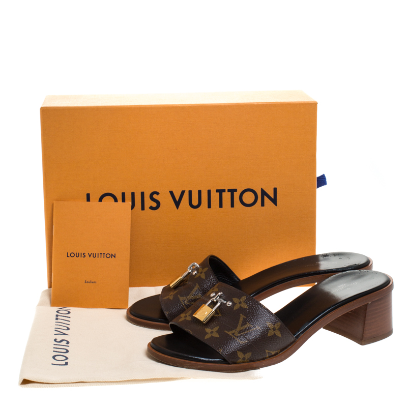 Louis Vuitton Women's Lock It Flat Mule Sandals Monogram Giant Raffia with  Leather Neutral 2403205