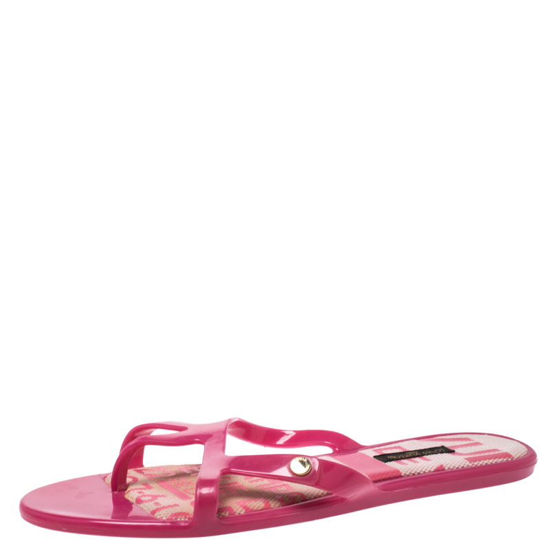 

Louis Vuitton Magenta Rubber Slide Flats Size, Pink