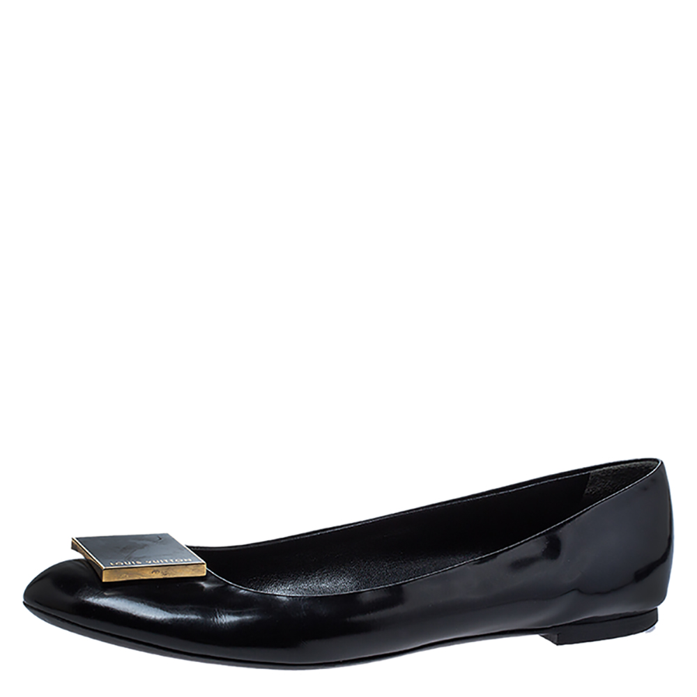 

Louis Vuitton Black Leather Square Detail Ballet Flats Size