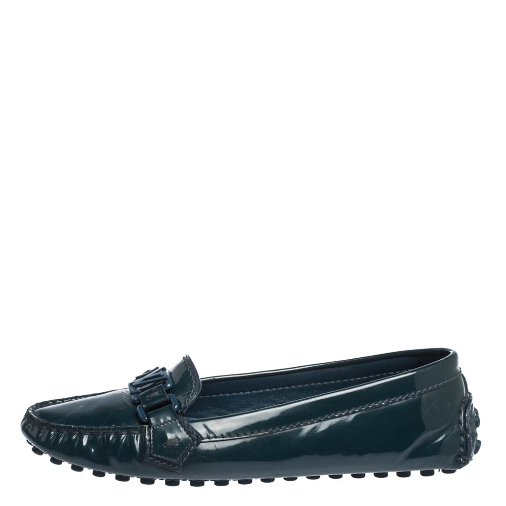 

Louis Vuitton Blue Patent Leather Oxford Logo Loafers Size