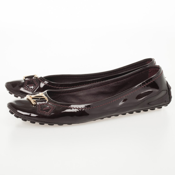 Louis Vuitton Amarante Patent Leather Oxford ballet flats – Dyva's Closet