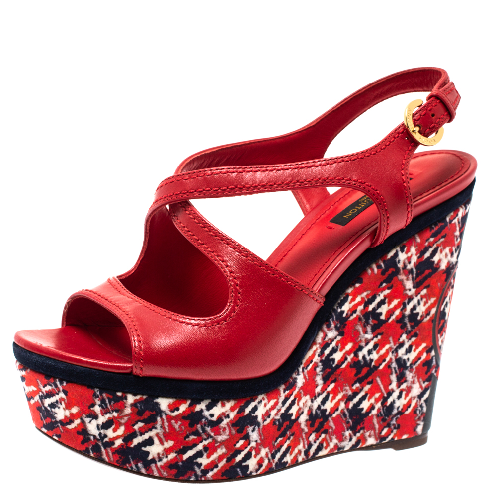 مملوكة مسبقًا Louis Vuitton Red Leather And Multicolor Fabric Wedge Platform Slingback Sandals Size 37