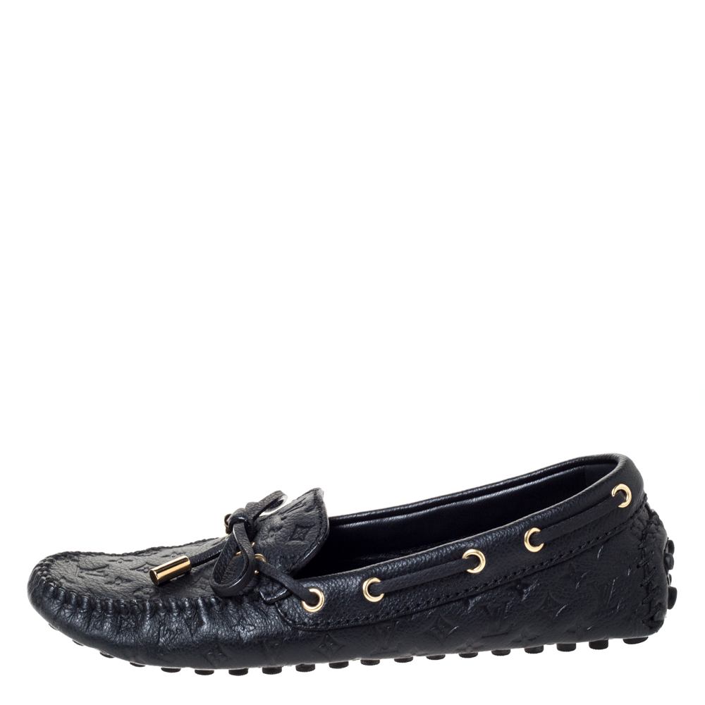 

Louis Vuitton Black Monogram Embossed Leather Gloria Loafers Size