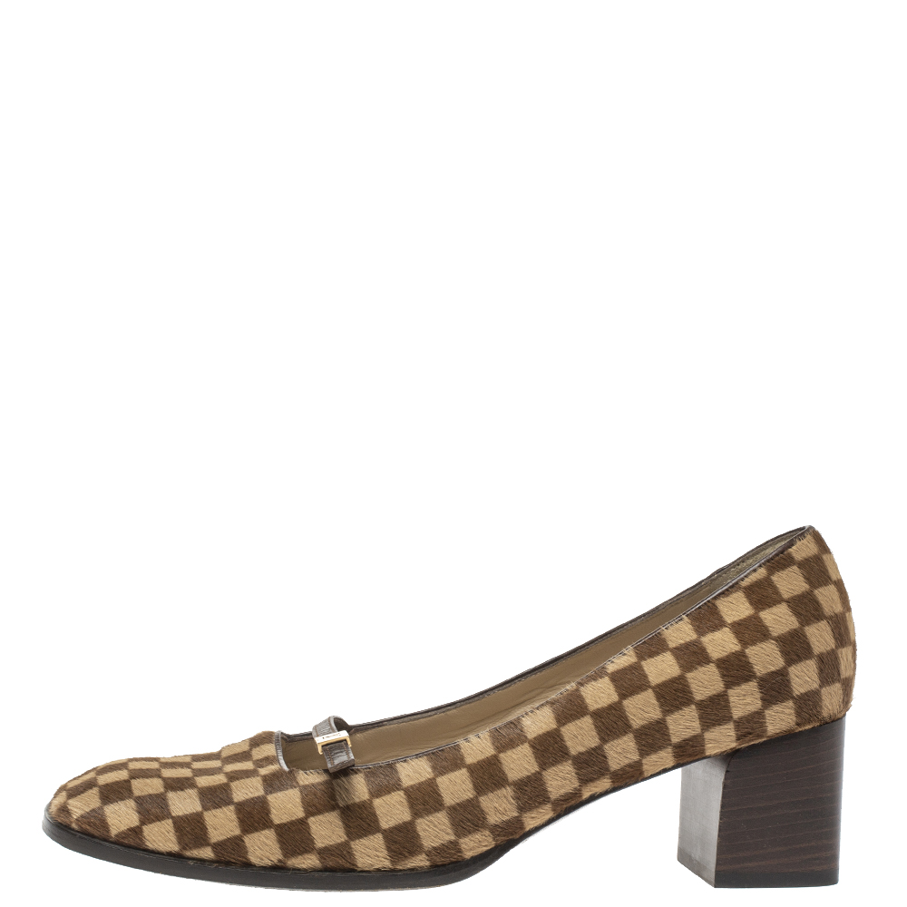 

Louis Vuitton Brown/Beige Damier Pony Hair Pumps Size