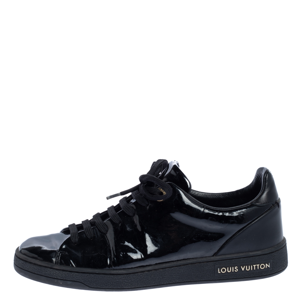 

Louis Vuitton Black Patent Leather Frontrow Low Top Sneakers Size