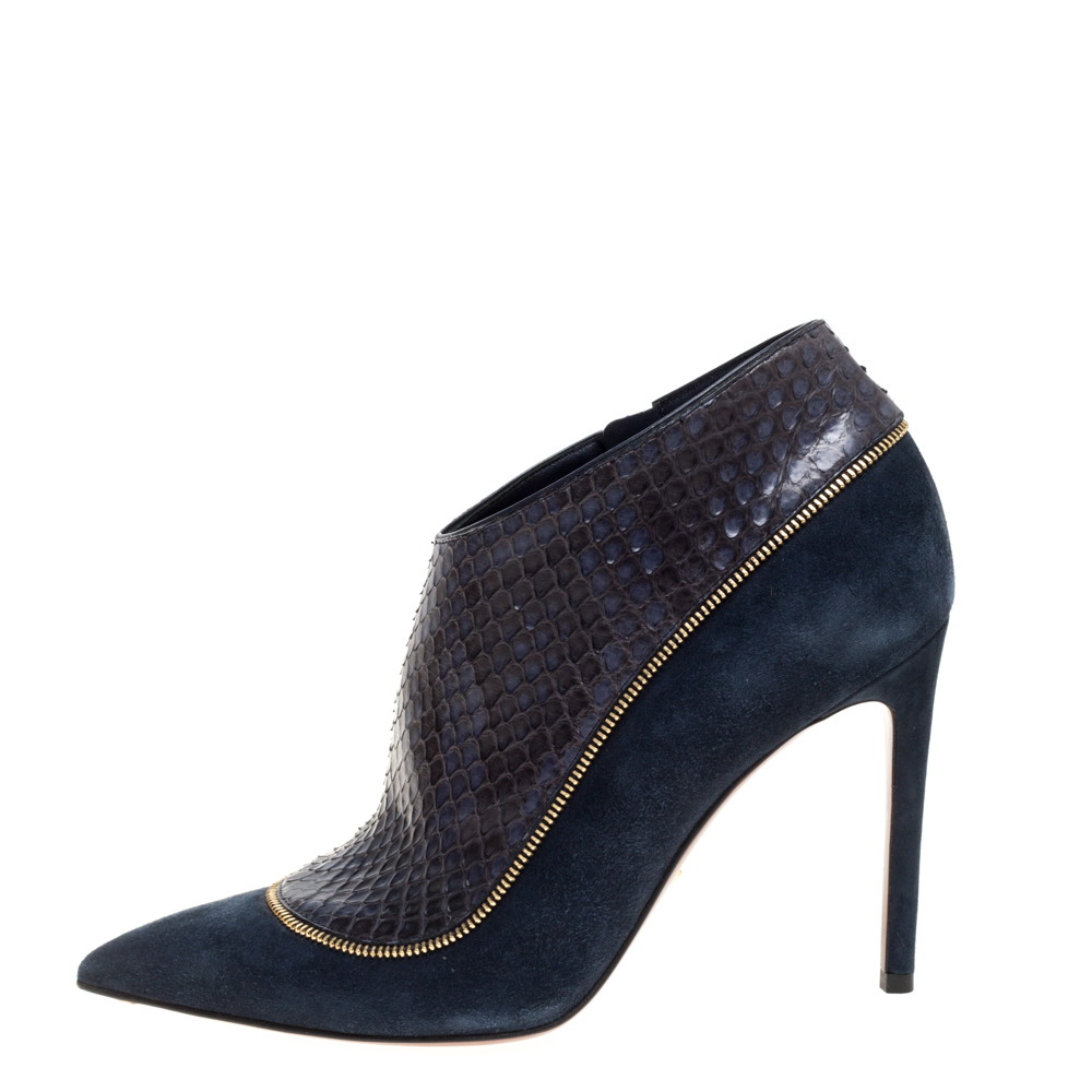 

Louis Vuitton Navy Blue Python and Suede Zip Detail Ankle Boots Size