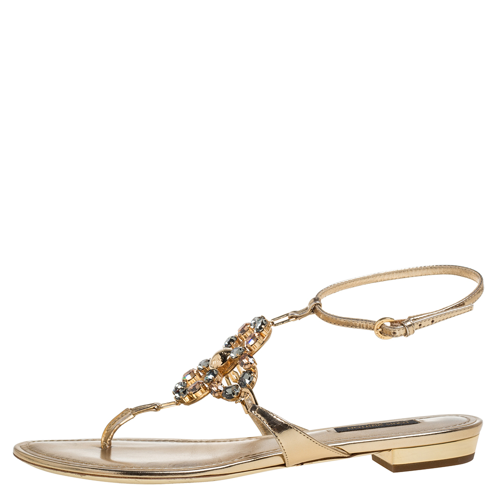 

Louis Vuitton Gold Patent Leather Jewel Embellished Thong Flats Sandals Size
