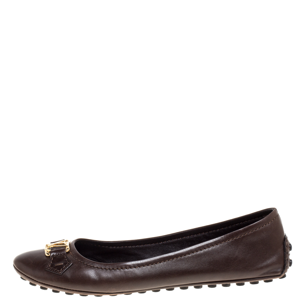

Louis Vuitton Brown Leather Oxford Ballet Flats Size