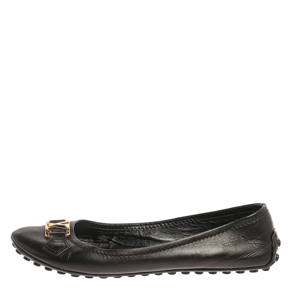 

Louis Vuitton Black Leather Oxford Ballet Flats Size