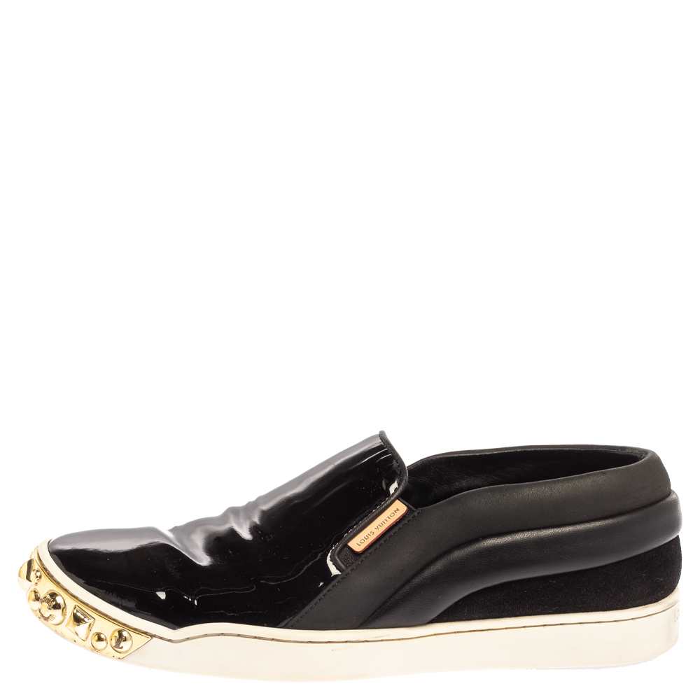 

Louis Vuitton Black Patent Leather And Leather Gold Studded Tempo Slip On Sneakers Size