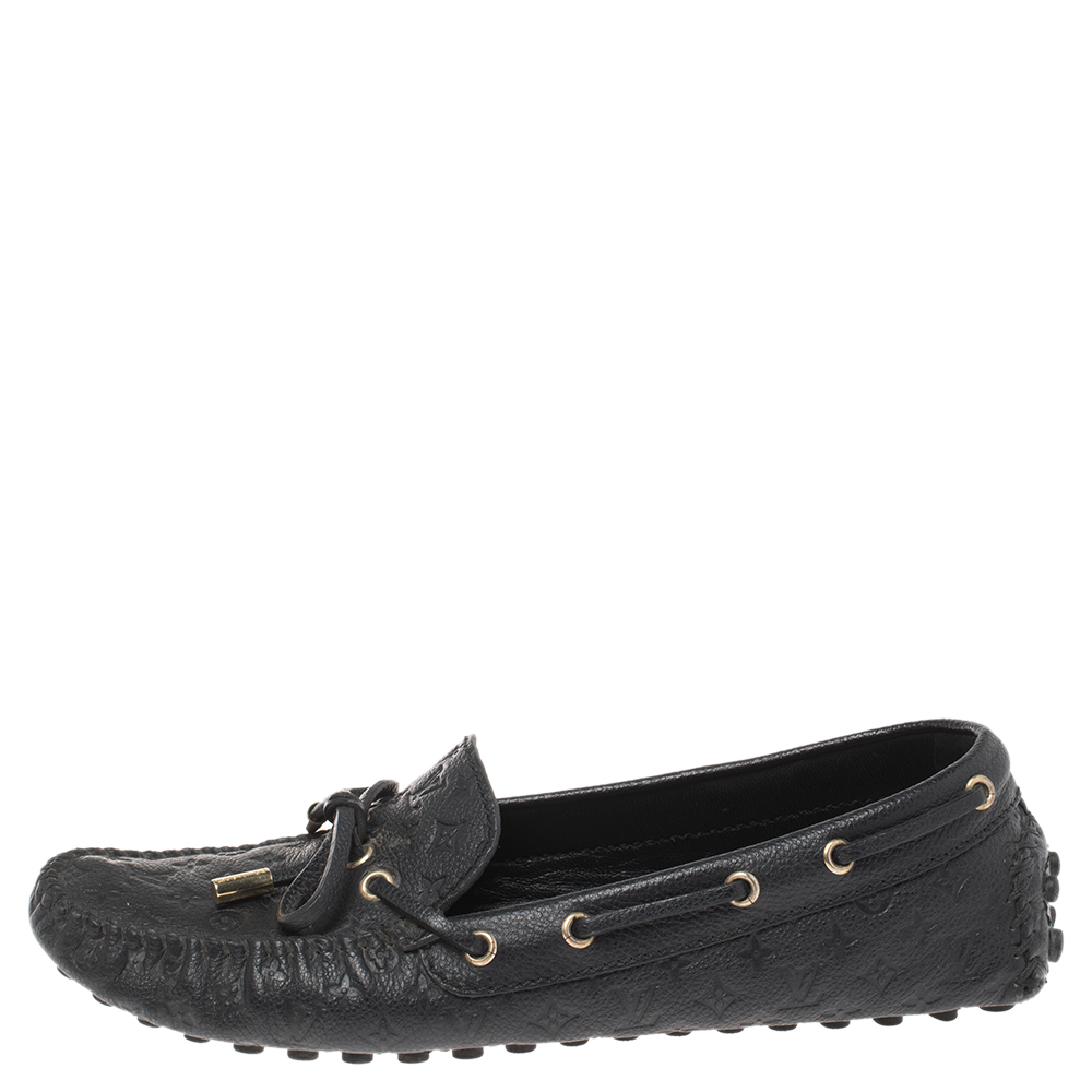 

Louis Vuitton Black Monogram Empreinte Leather Gloria Flat Loafers Size