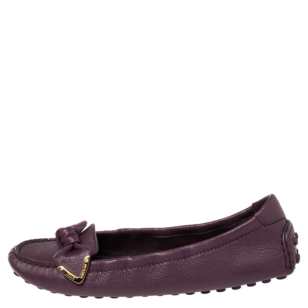 

Louis Vuitton Purple Leather Amulet Loafers Size