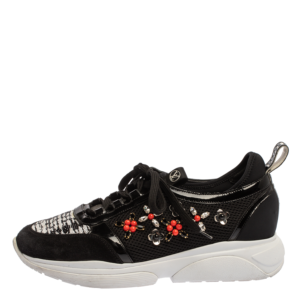 

Louis Vuitton Black Patent Leather And Mesh Crystal Embellished Low Top Sneakers Size