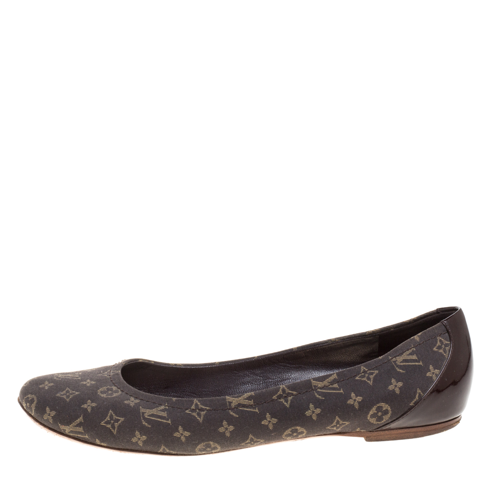 

Louis Vuitton Ebene Monogram Mini Lin Ballet Flats Size, Brown