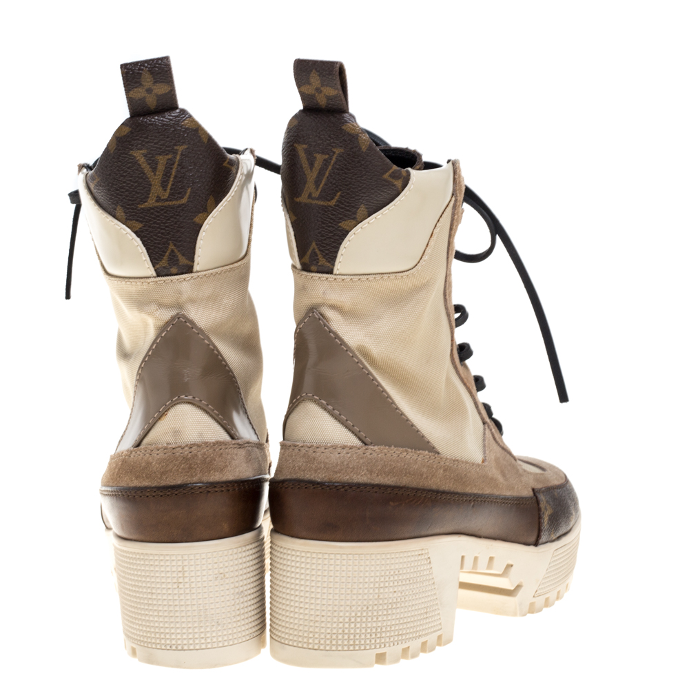 Louis Vuitton Laureate Platform Desert Boot Beige. Size 37.0