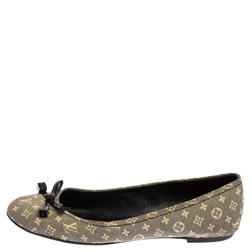 

Louis Vuitton Grey Monogram Canvas Idylle Debbie Ballet Flats Size