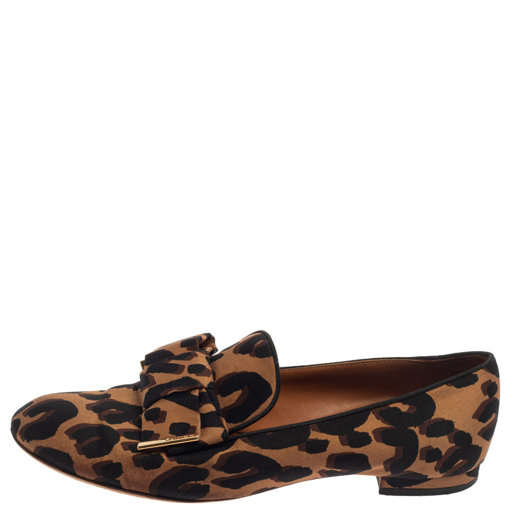 

Louis Vuitton Brown Leopard Printed Canvas Bow Detail Smoking Slippers Size