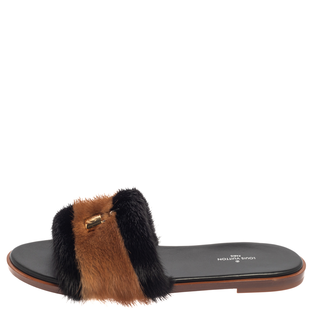 

Louis Vuitton Two Tone Mink Fur Lock It Flat Slides Size, Multicolor