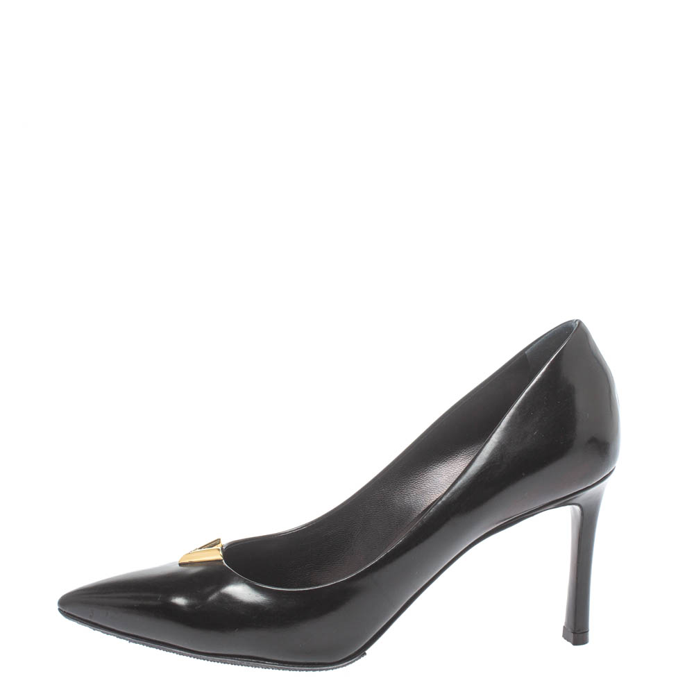 

Louis Vuitton Black Leather Heartbreaker Pointed Toe Pumps Size