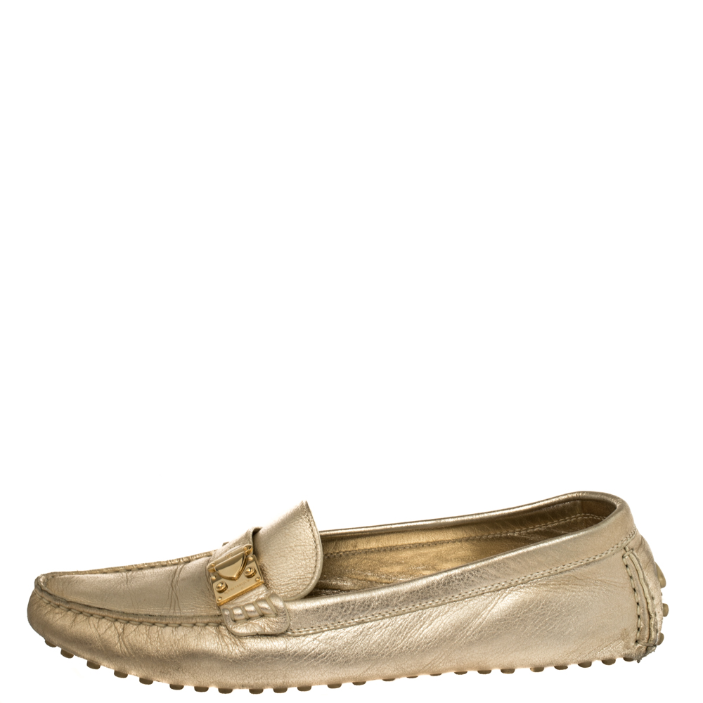 

Louis Vuitton Metallic Gold Leather S Lock Slip On Loafers Size