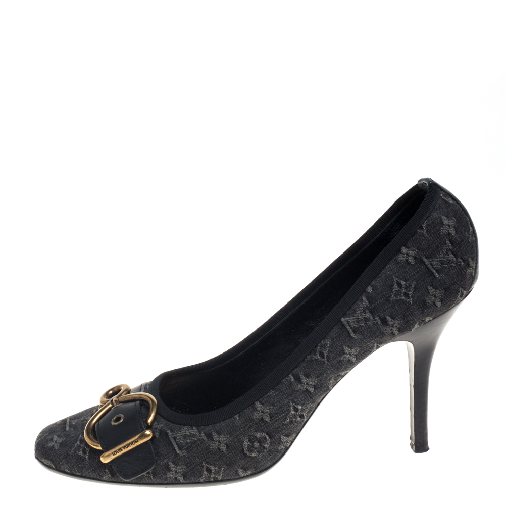 

Louis Vuitton Black Canvas And Leather Mini Lin Buckle Detail Pumps Size