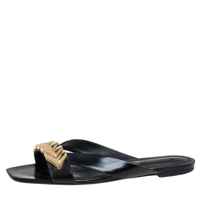 

Givenchy Black Leather Chain Trimmed Flat Sandals Size