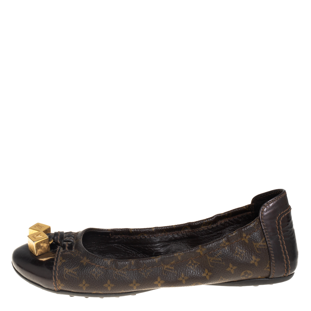 

Louis Vuitton Monogram Canvas and Leather Cap Toe Lovely Scrunch Ballet Flats Size, Brown