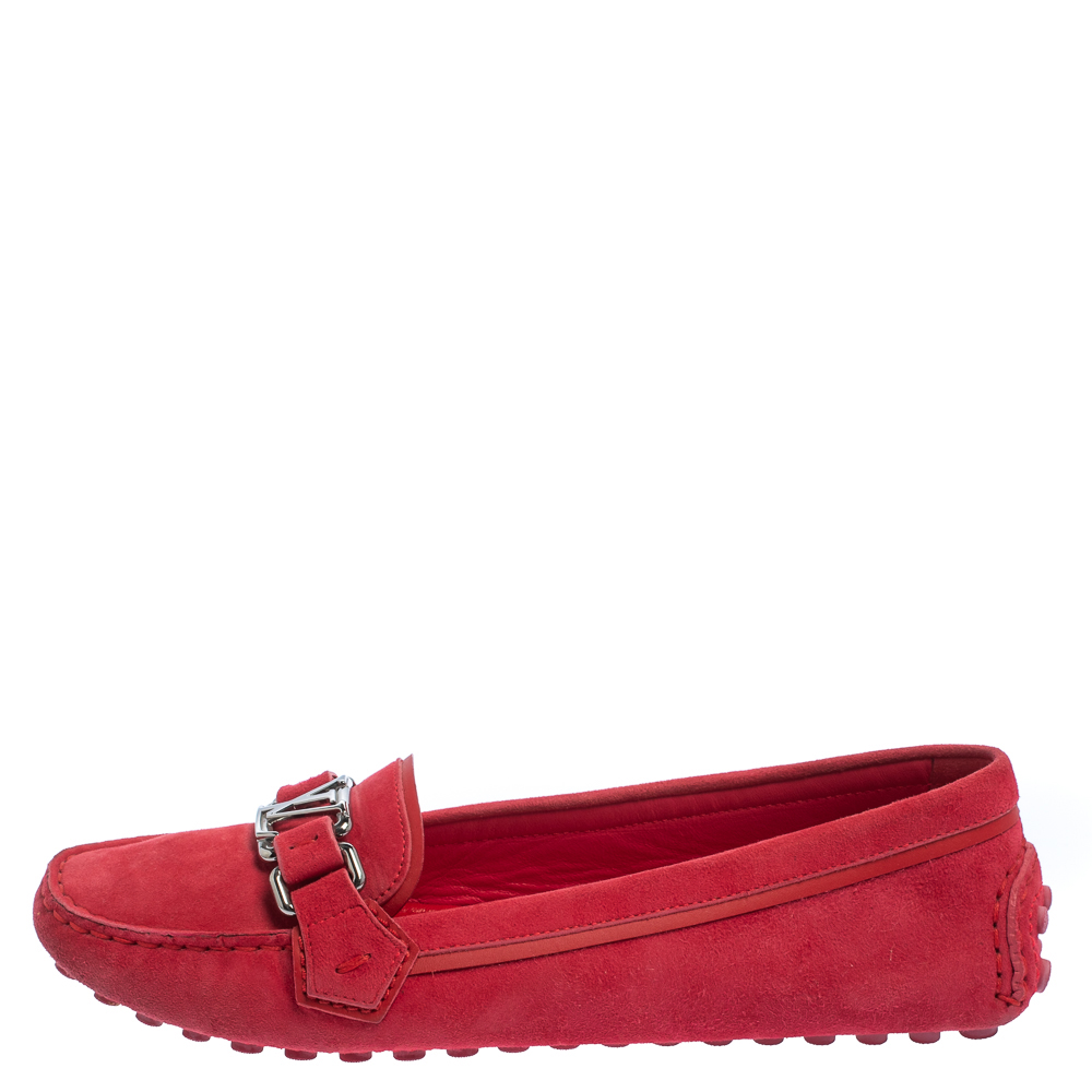

Louis Vuitton Red Suede Oxford Slip On Loafers Size