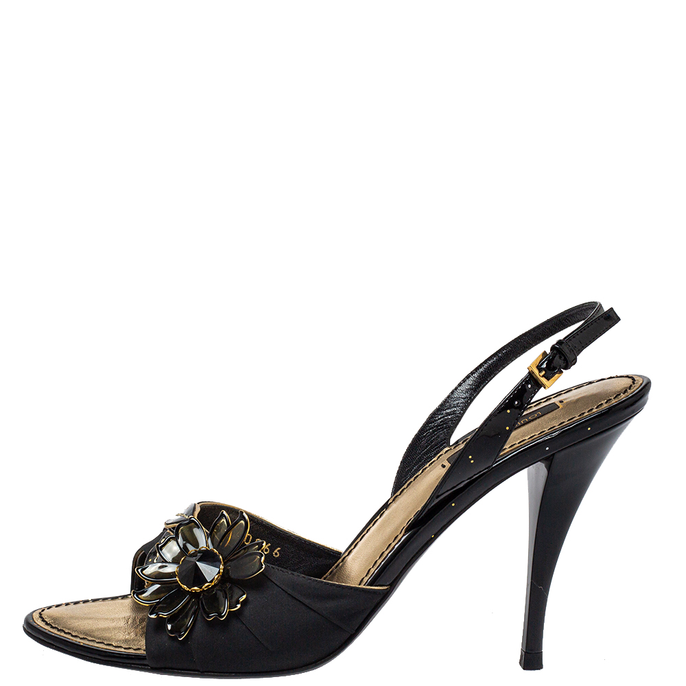 

Louis Vuitton Black Nylon And Patent Leather Slingback Sandals Size