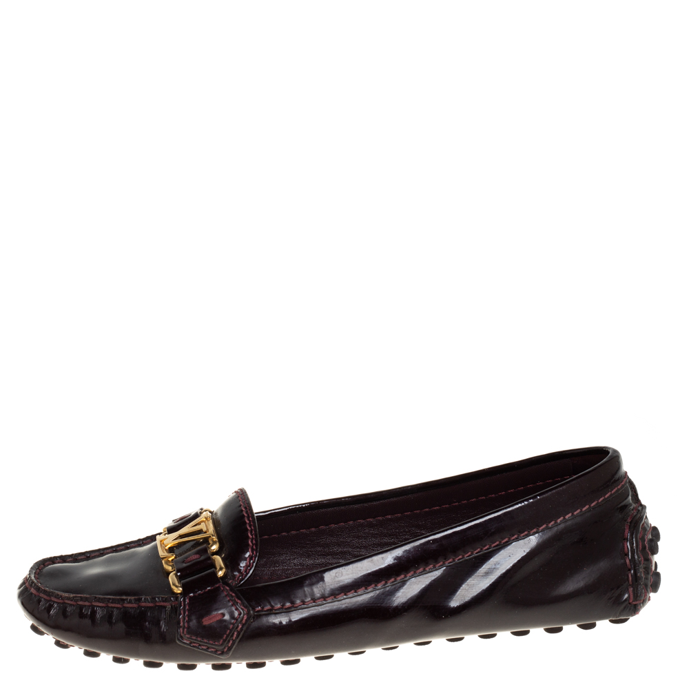 

Louis Vuitton Burgundy Patent Leather Oxford Loafers Size