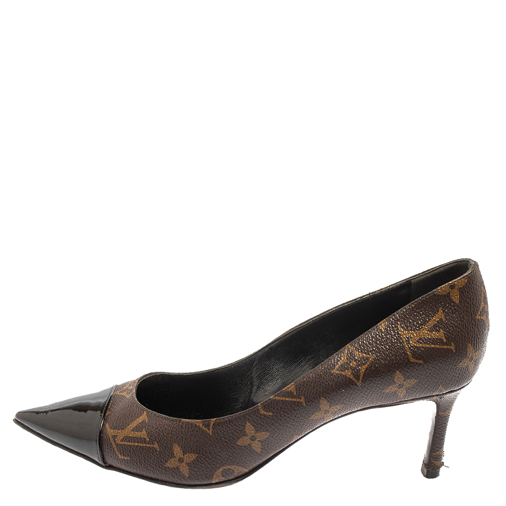 

Louis Vuitton Black Monogram Canvas Cap Pointed Toe Pumps Size, Brown