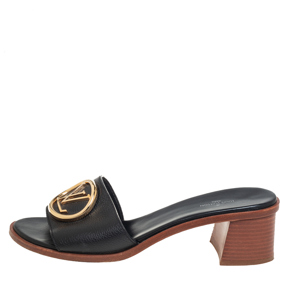 

Louis Vuitton Black Leather Slide Sandals Size