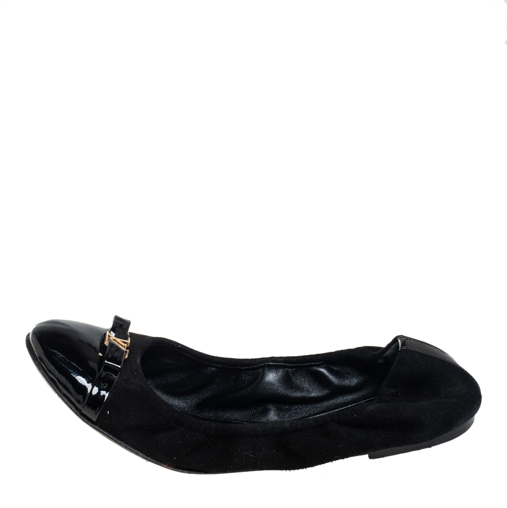 

Louis Vuitton Black Suede And Patent Leather Elba Scrunch Ballet Flats Size