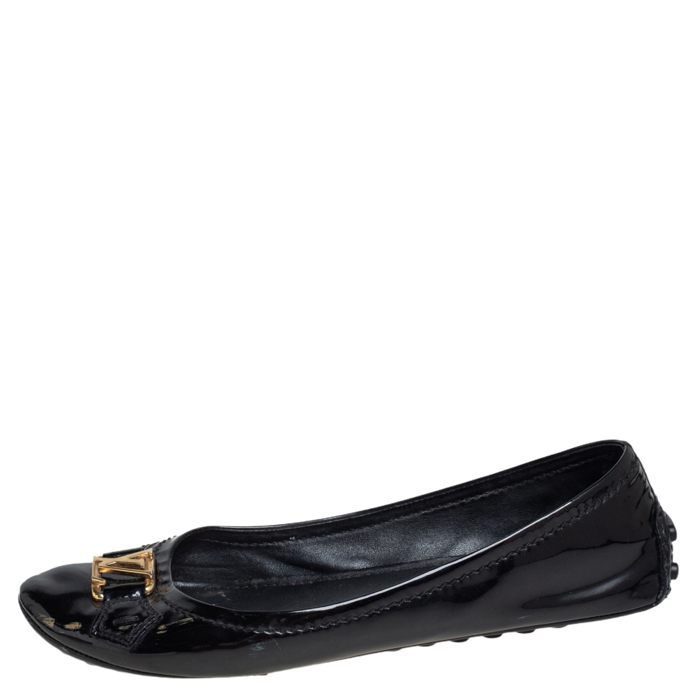 

Louis Vuitton Black Patent Leather Slip On Loafers Size