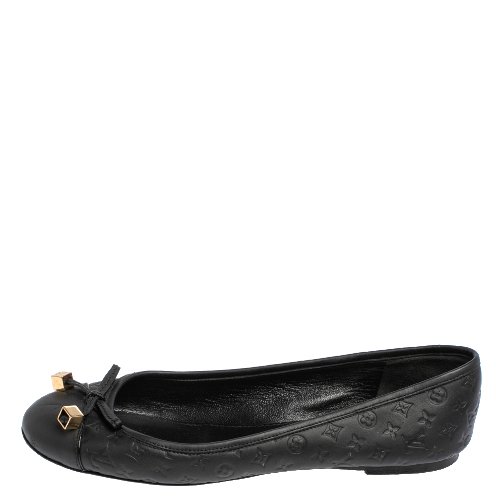 

Louis Vuitton Black Monogram Leather Debbie Ballet Flats Size