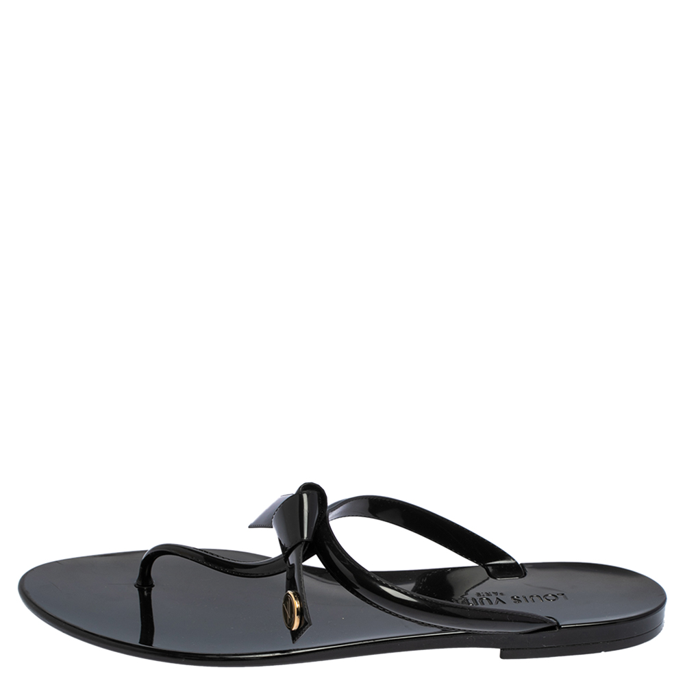 

Louis Vuitton Black Jelly Sea Star Thong Flats Size