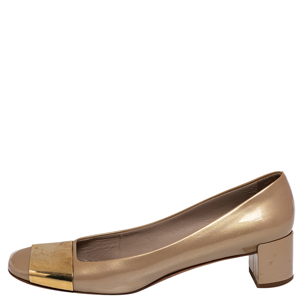 

Louis Vuitton Gold Patent Leather Block Heel Pumps Size