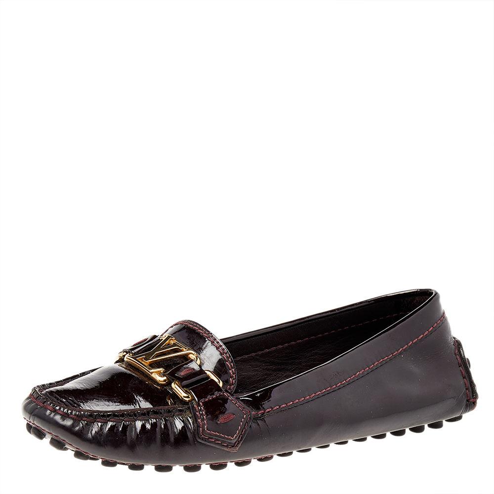 

Louis Vuitton Brown Patent Leather Oxford Slip On Loafers Size