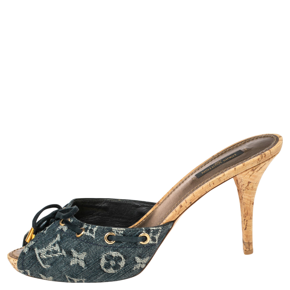 

Louis Vuitton Blue Monogram Denim Canvas Slide Sandals Size
