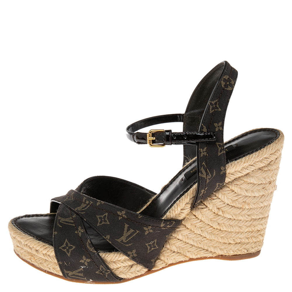 

Louis Vuitton Brown/Black Denim Monogram And Patent Leather Espadrilles Wedge Sandals Size