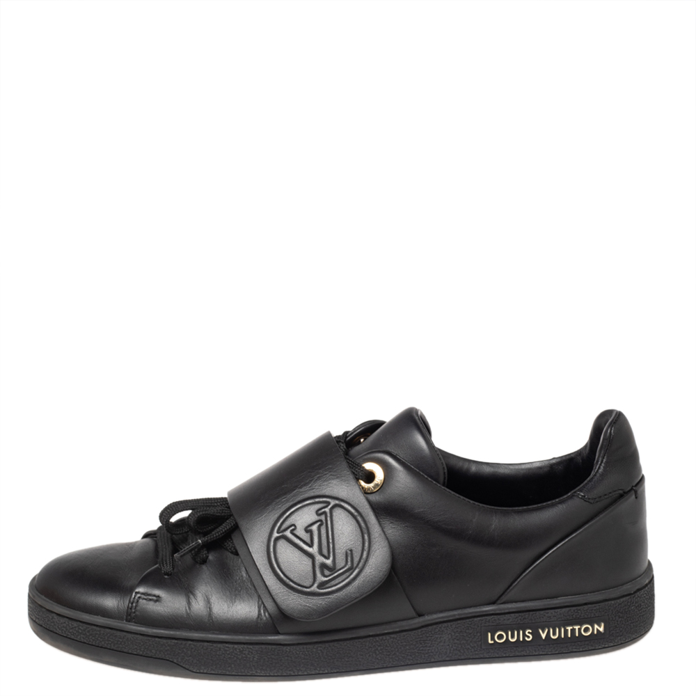 

Louis Vuitton Black Leather Frontrow Low Top Sneakers Size