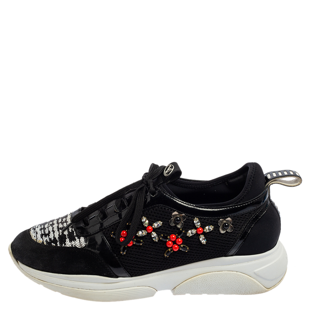 

Louis Vuitton Black Patent Leather And Mesh Crystal Embellished Low Top Sneakers Size