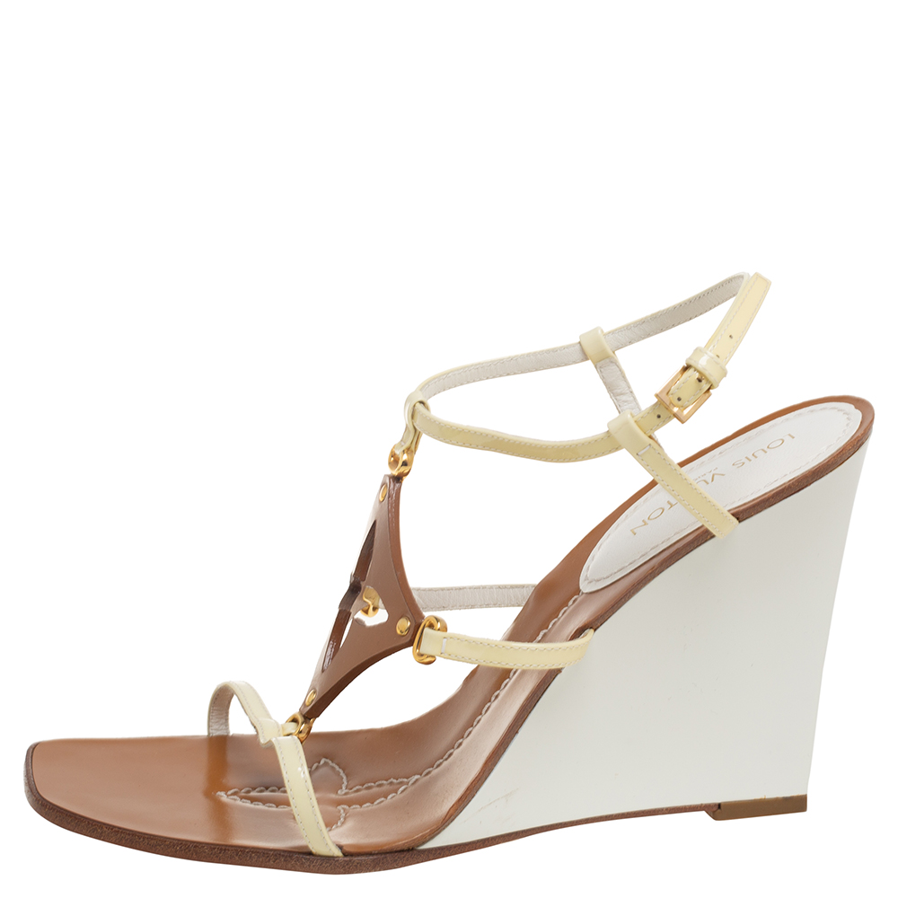 

Louis Vuitton Brown/Beige Patent Leather Capricieuse Monogram Wedge Sandals Size