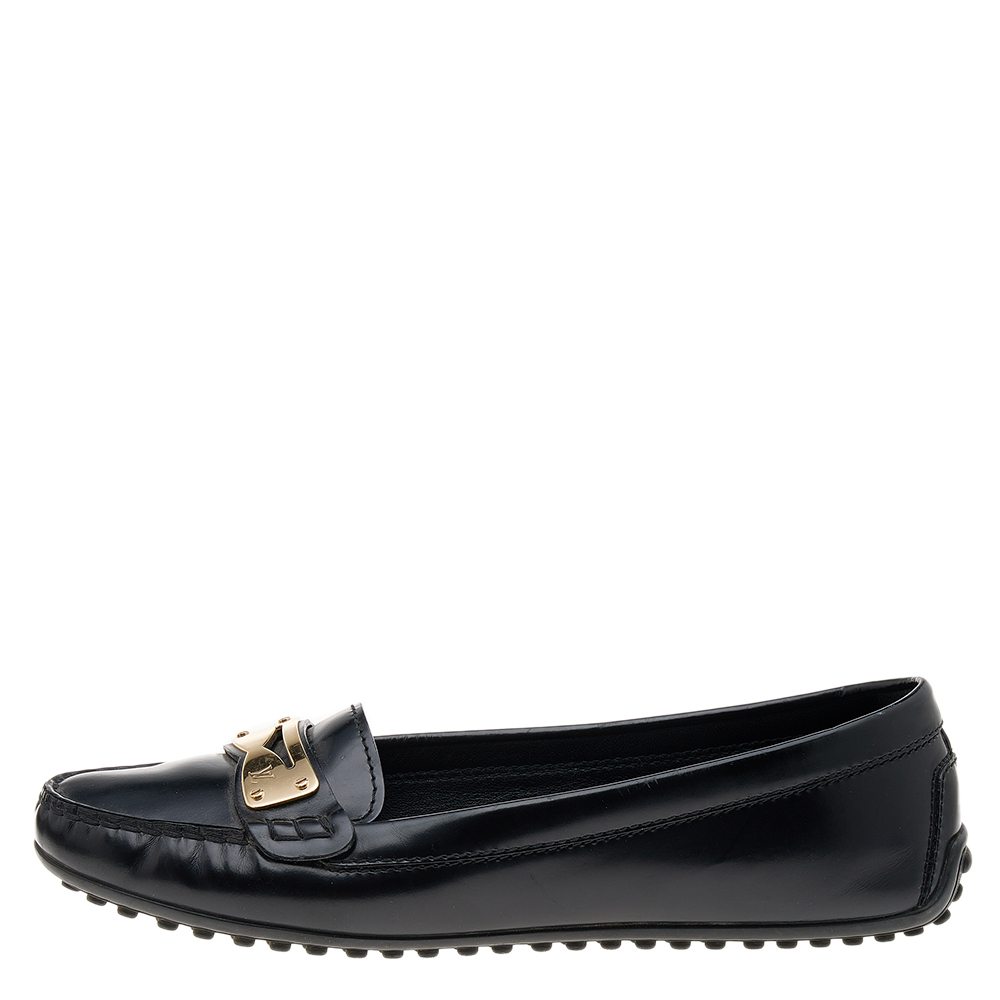 

Louis Vuitton Black Leather Slip on Loafers Size