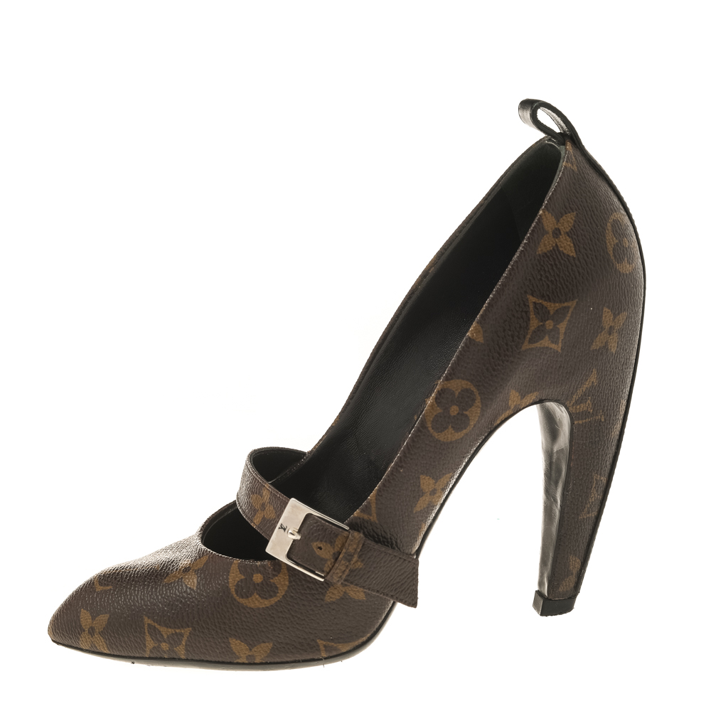 

Louis Vuitton Brown Monogram Coated Canvas And Leather Mary Jane Pumps Size