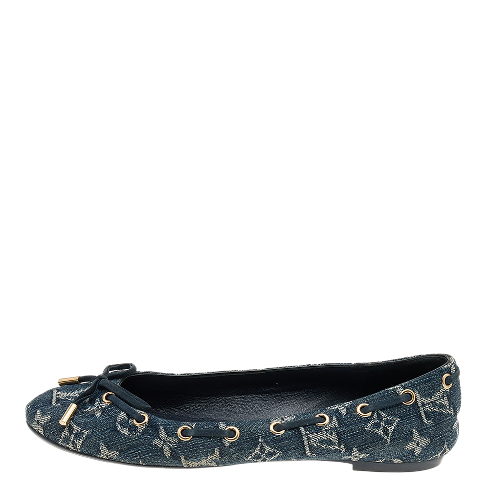 

Louis Vuitton Blue Denim Monogram Ballet Flats Size