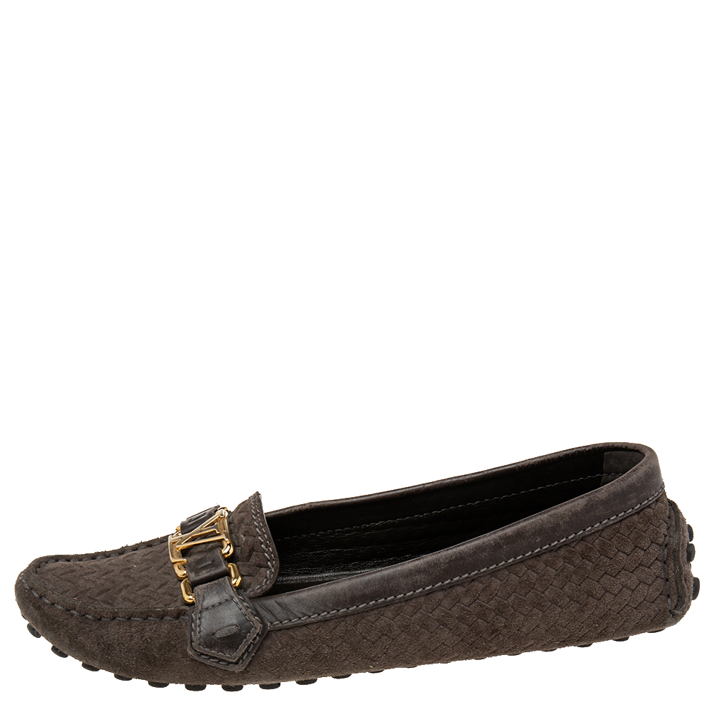 

Louis Vuitton Brown Suede And Leather Loafers Size