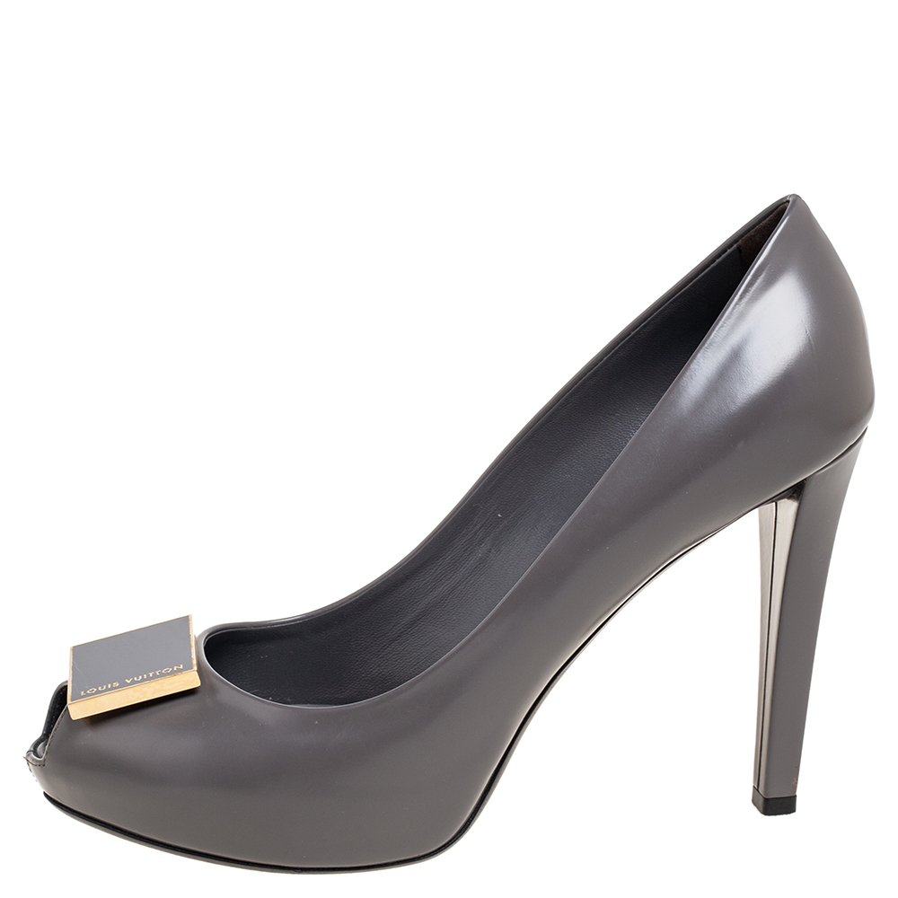 

Louis Vuitton Grey Leather Logo Embellished Peep-Toe Pumps Size