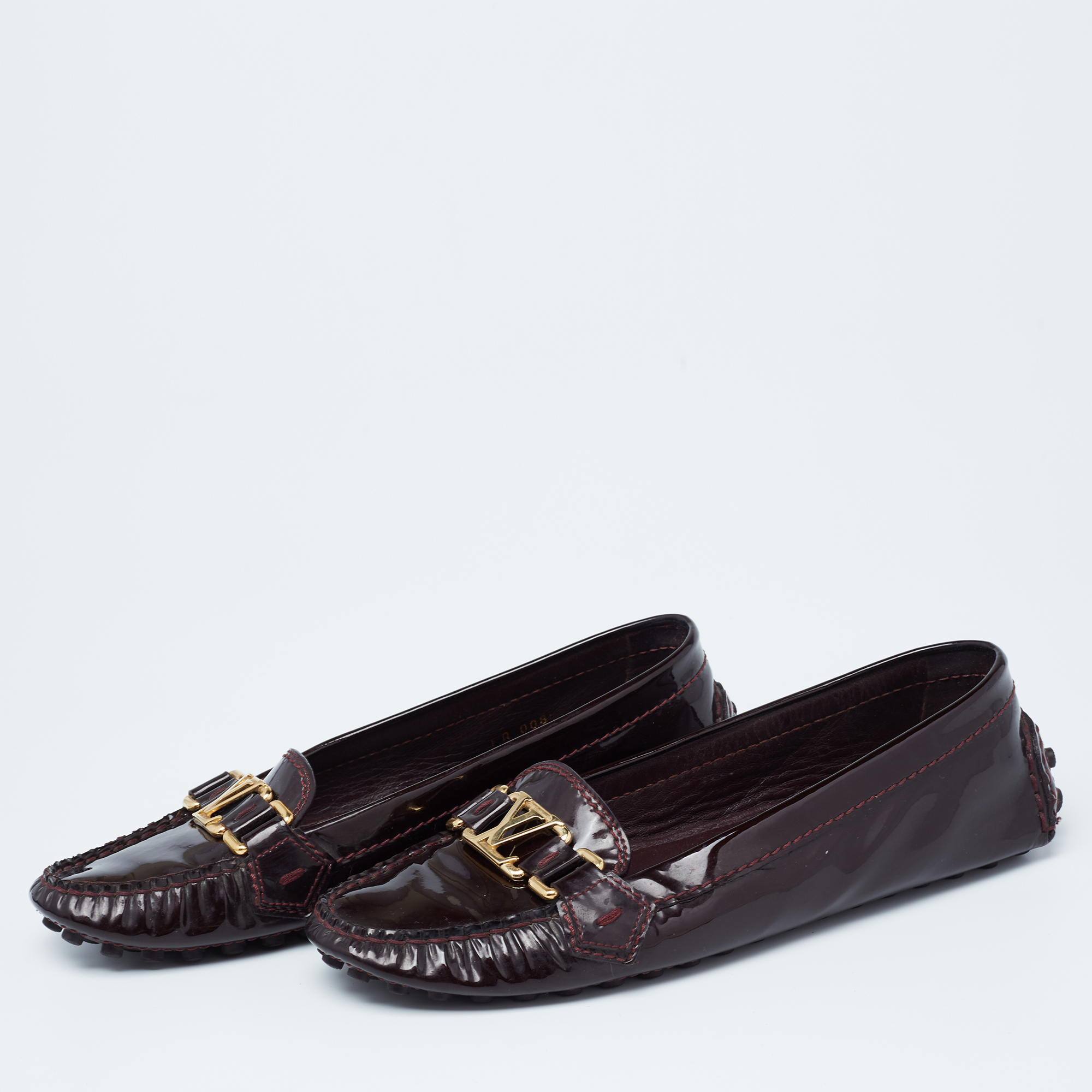 

Louis Vuitton Burgundy Patent Leather Oxford Loafers Size