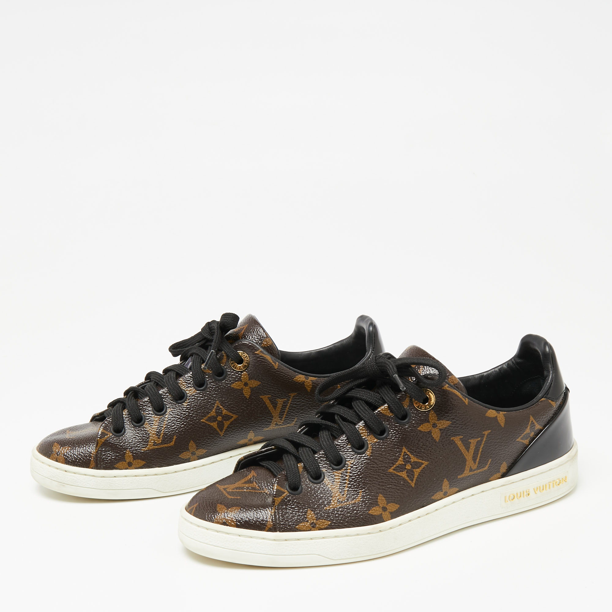 

Louis Vuitton Brown/Black Monogram Canvas And Patent Leather Frontrow Sneakers Size